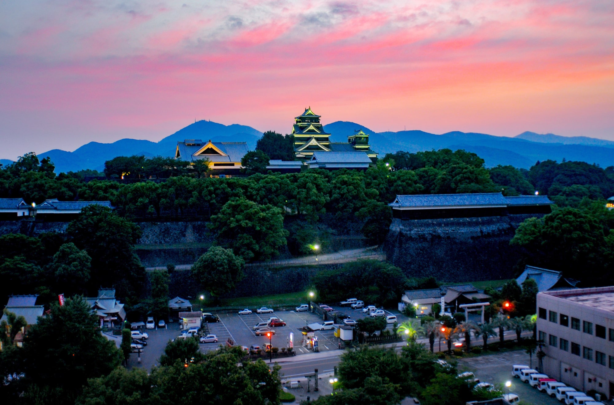 熊本市街の夕暮れ